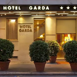 3* מלון Garda