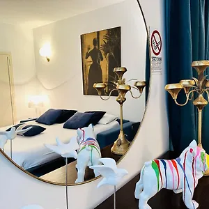 Comecasa Duomo - San Babila Lovely Apartment